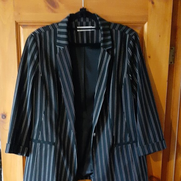Jacket - Picture 1 of 1